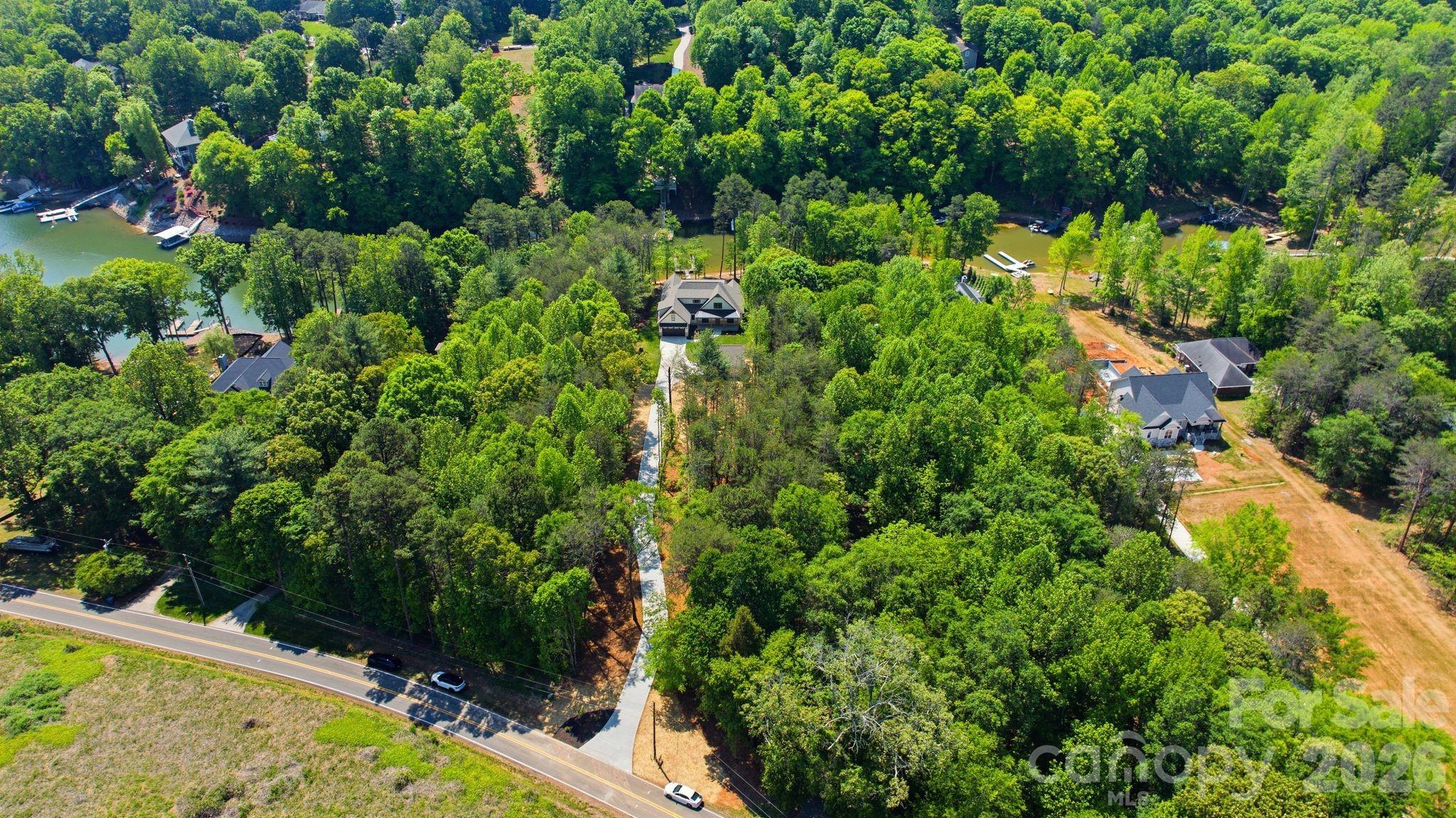 The Summit at Lake Norman - Residential