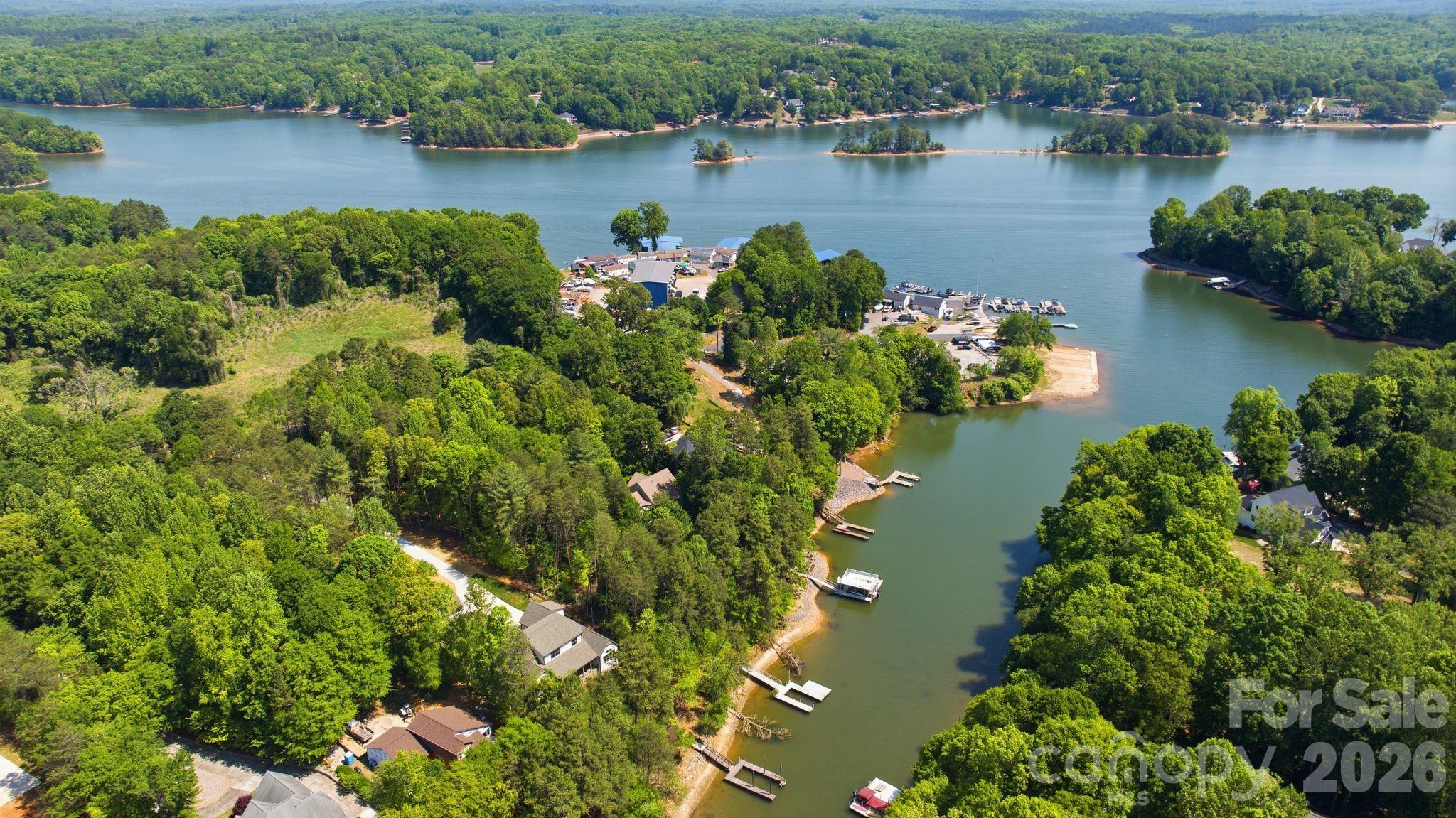 The Summit at Lake Norman - Residential