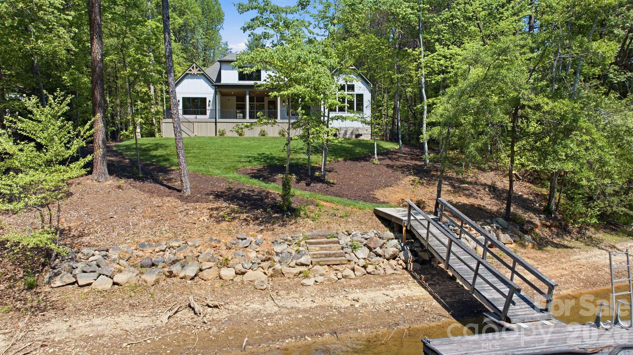 The Summit at Lake Norman - Residential