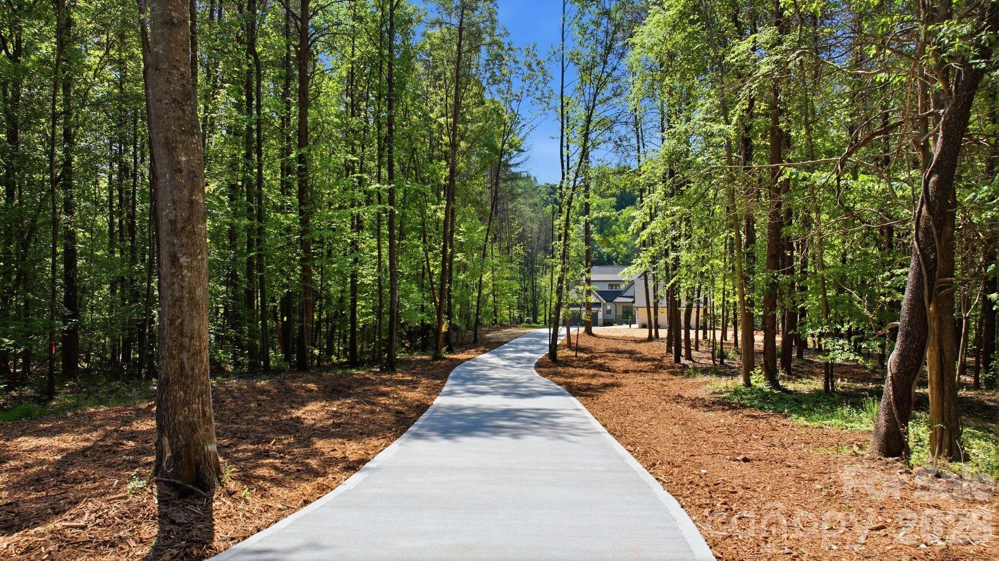 The Summit at Lake Norman - Residential