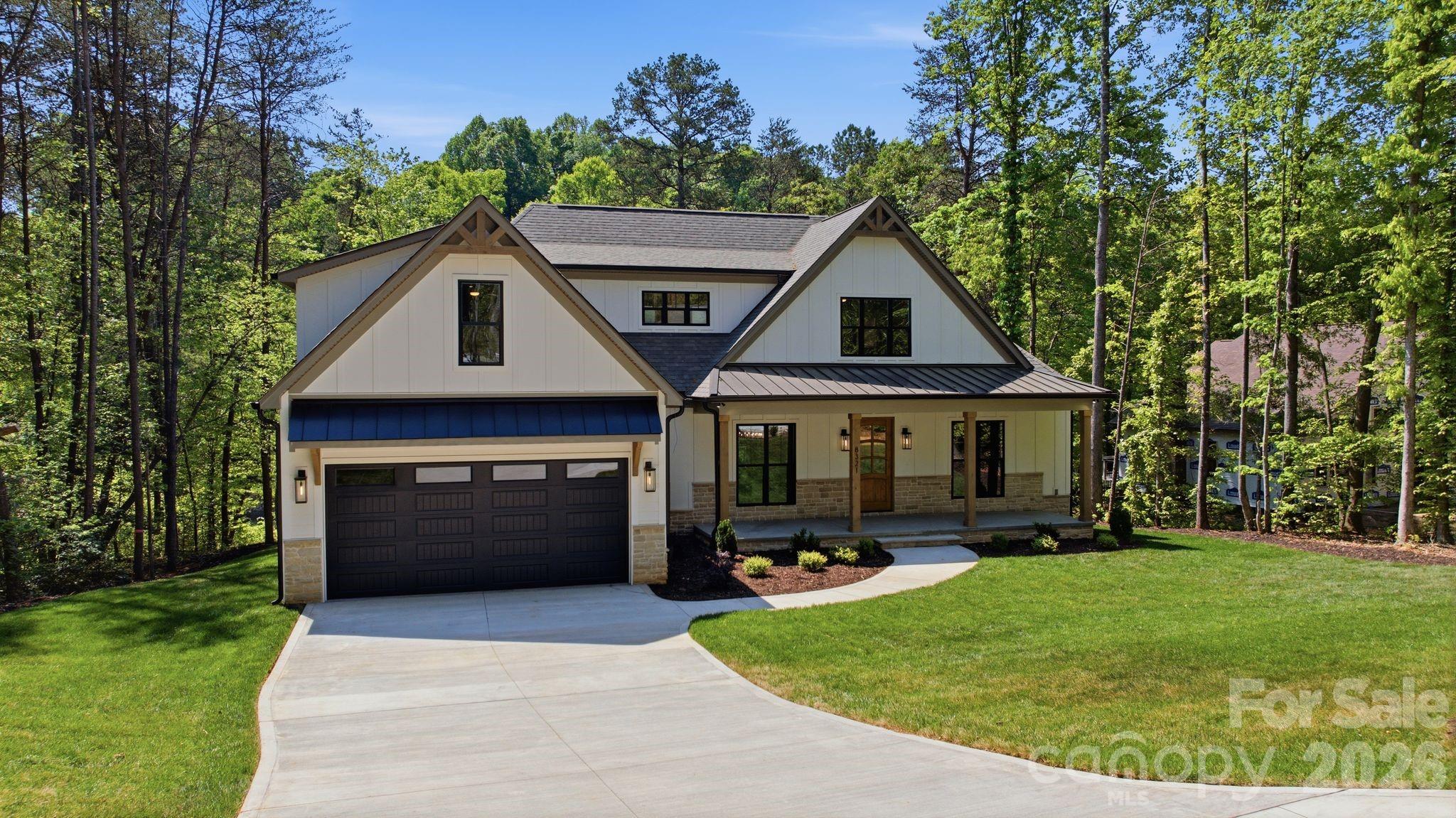 The Summit at Lake Norman - Residential