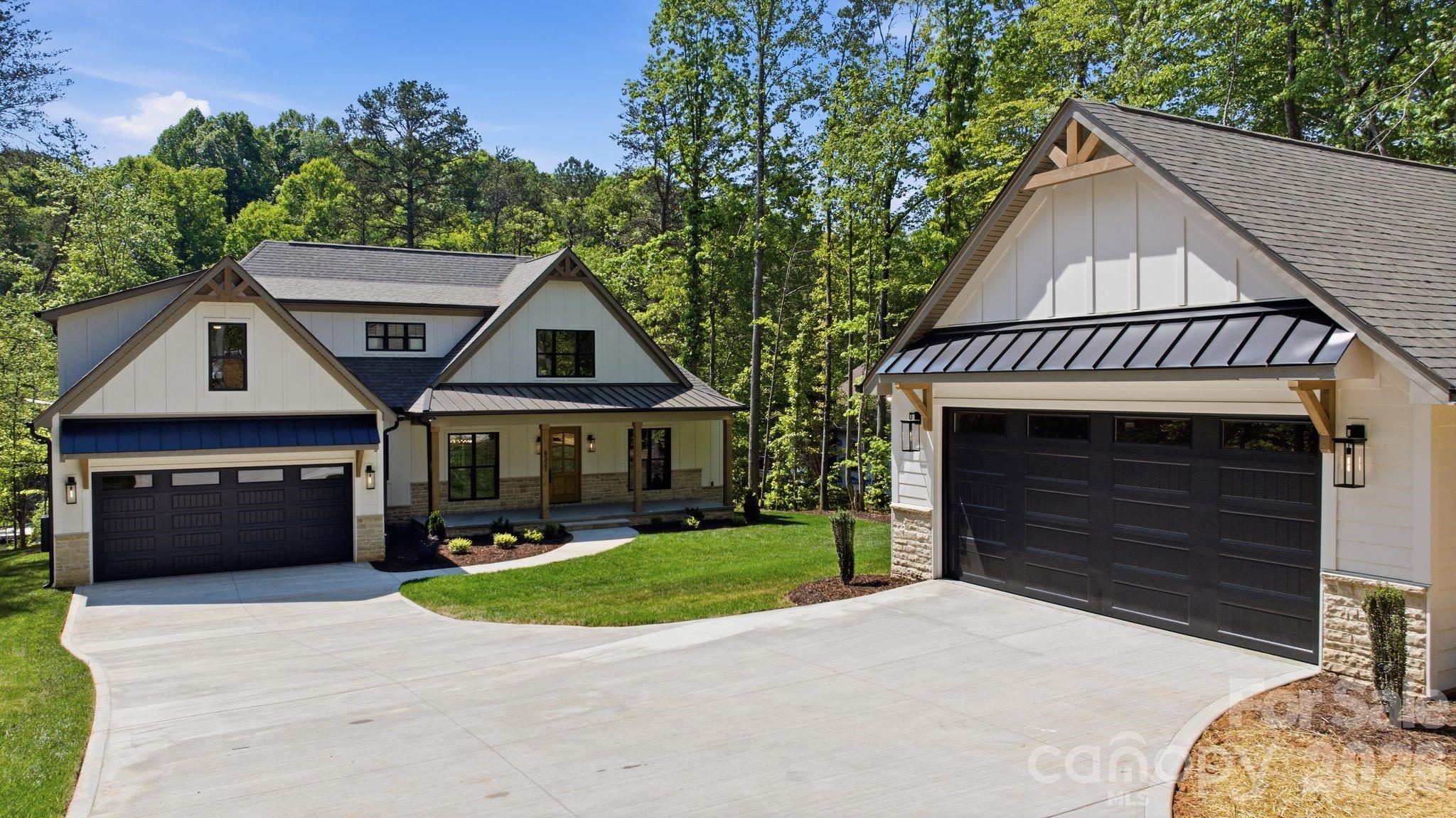 The Summit at Lake Norman - Residential