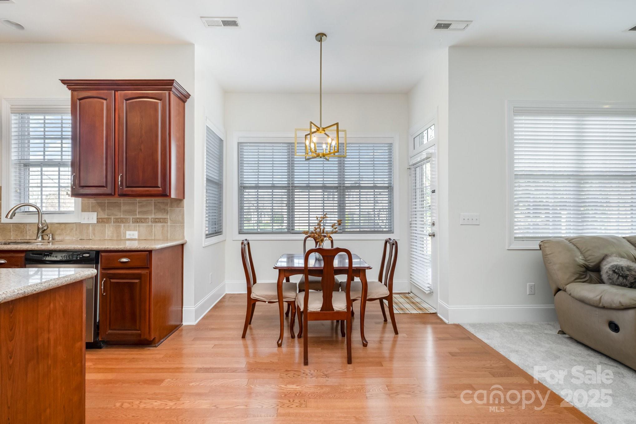 5019 Mesa Verde Road