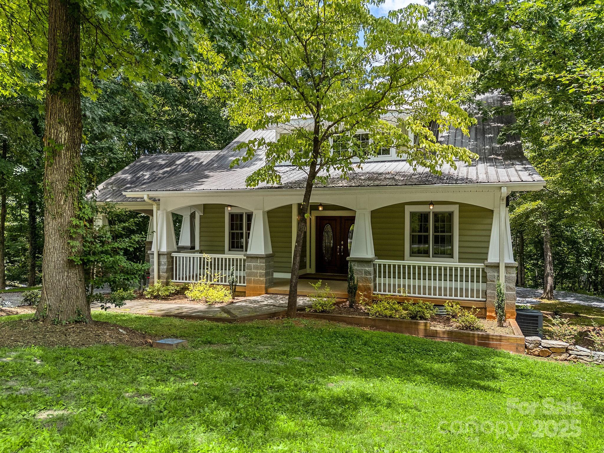 147 Woodland Road