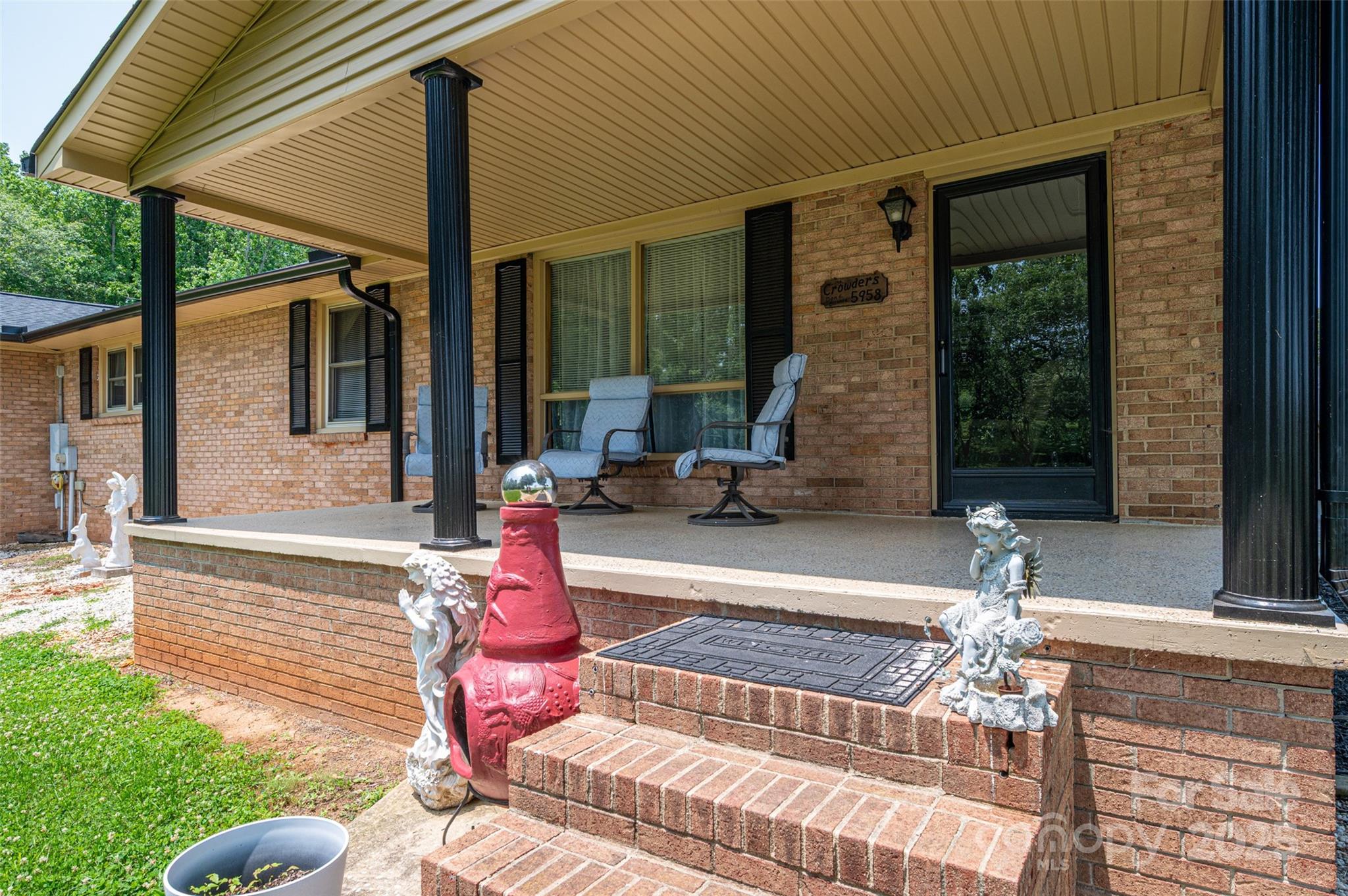5958 Hoover Elmore Road