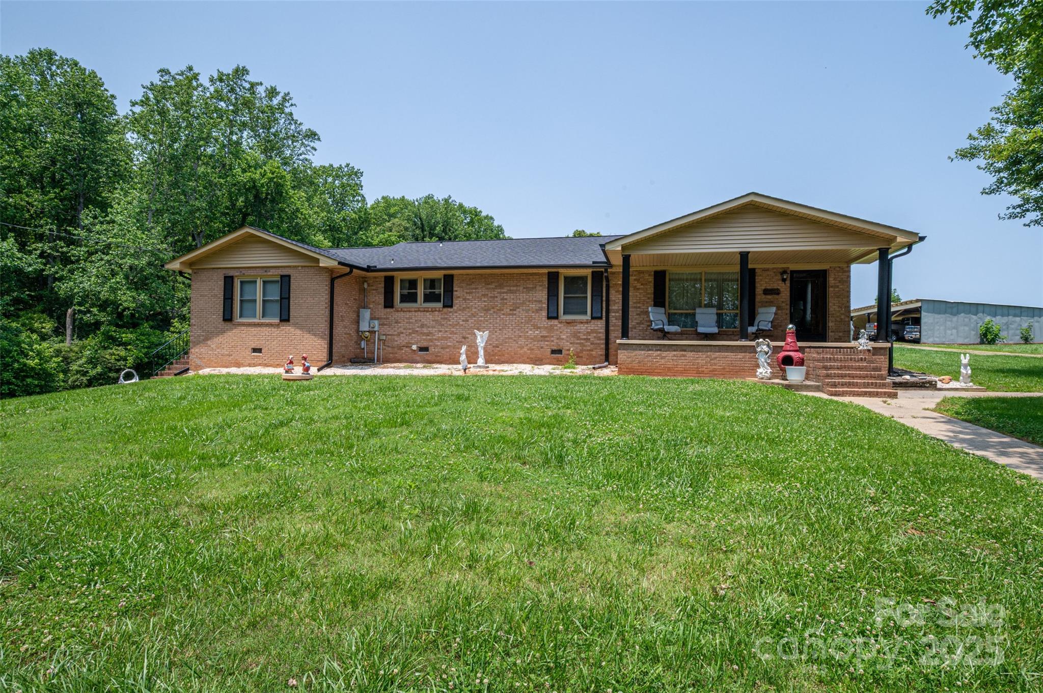 5958 Hoover Elmore Road