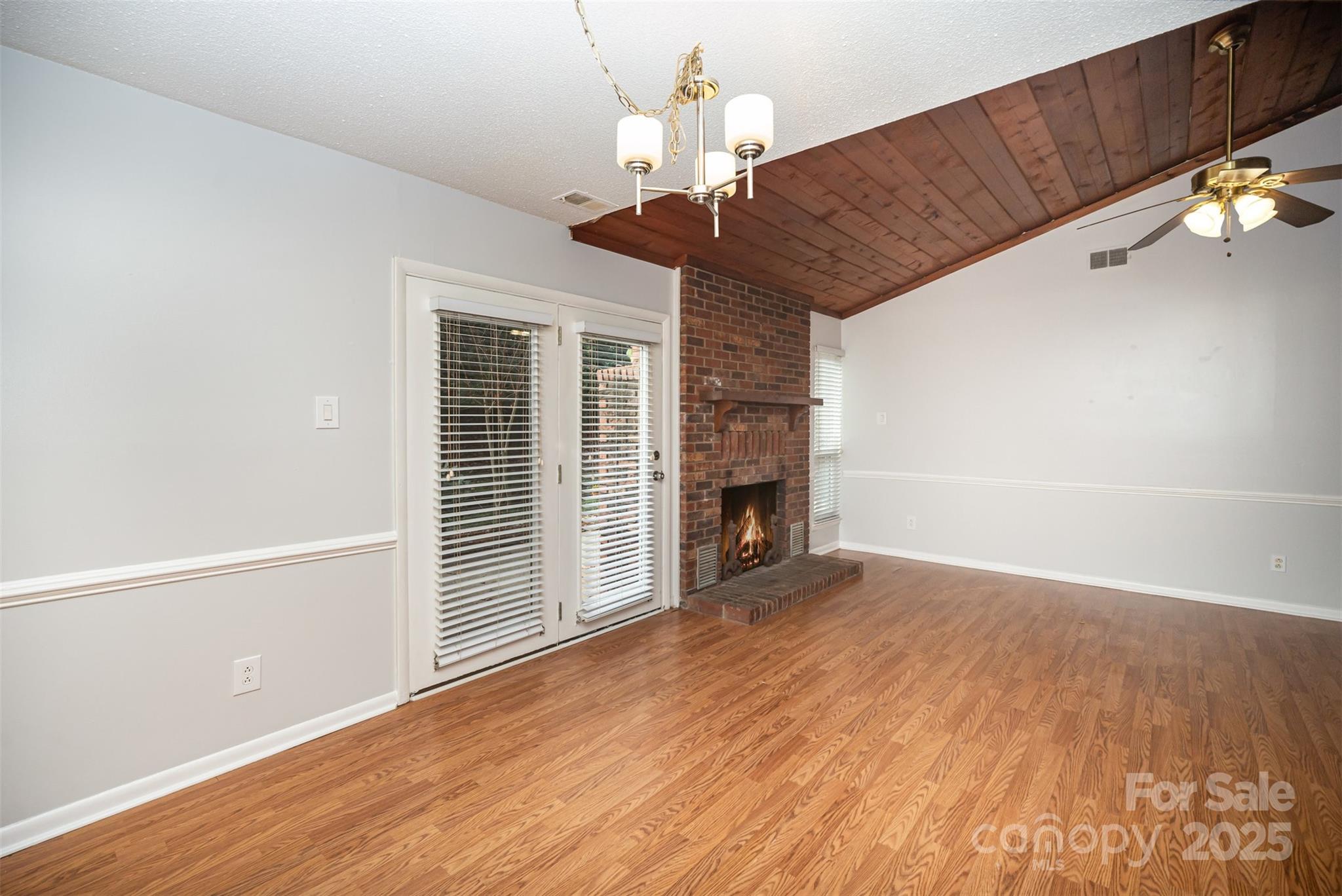 Sardis Cove - Residential