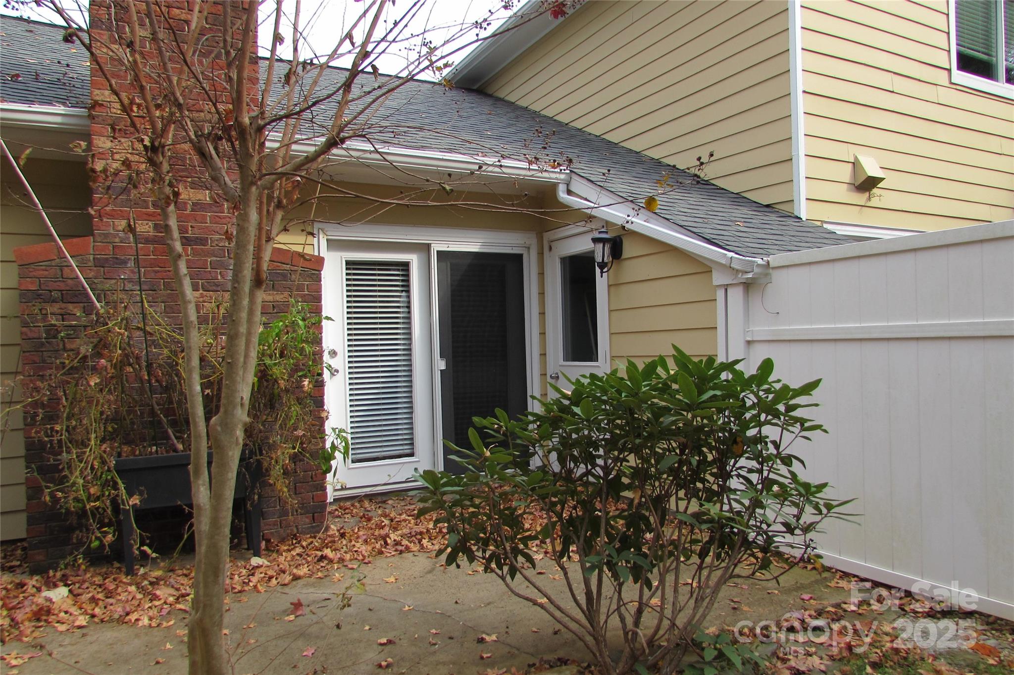 805 Sardis Cove Drive