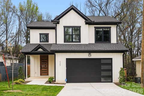 2305 Sanders Avenue Charlotte NC 28216