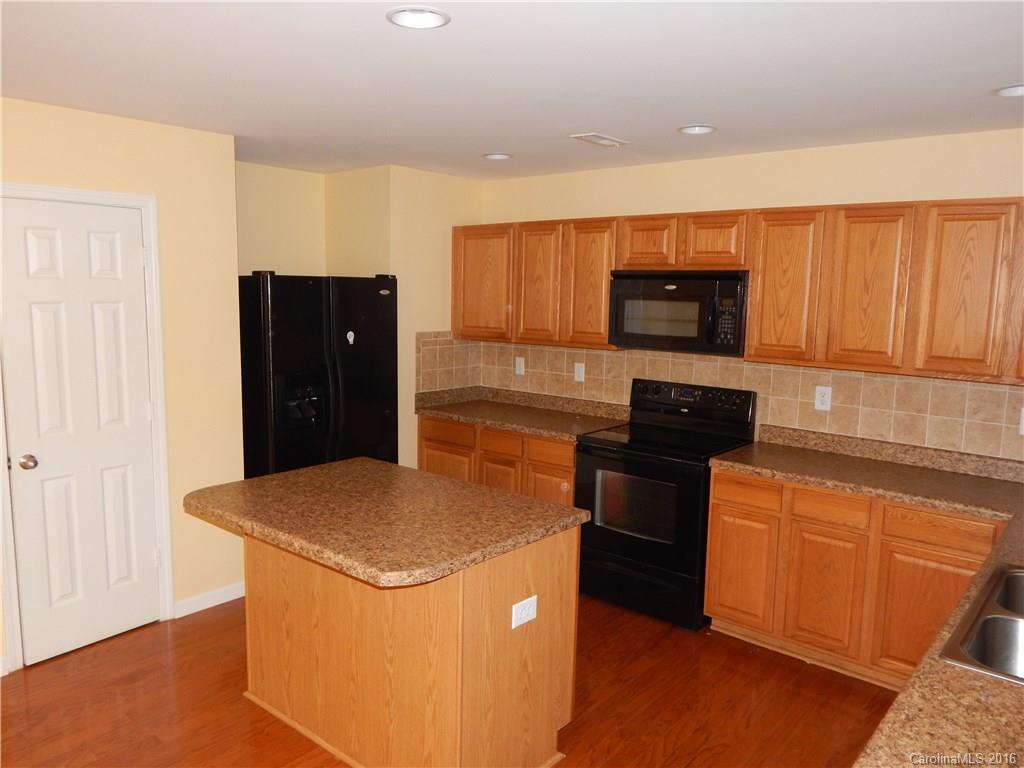 English Trails - Residential