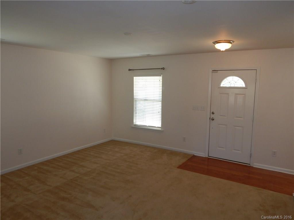 English Trails - Residential