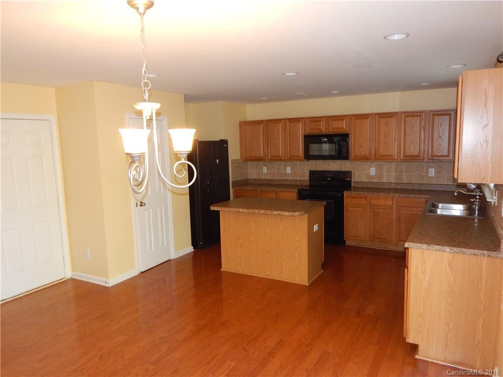 English Trails - Residential