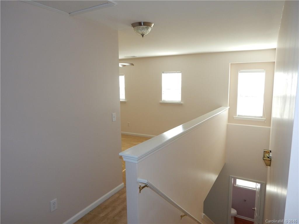 English Trails - Residential