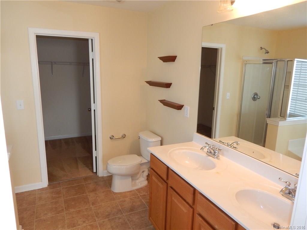 English Trails - Residential