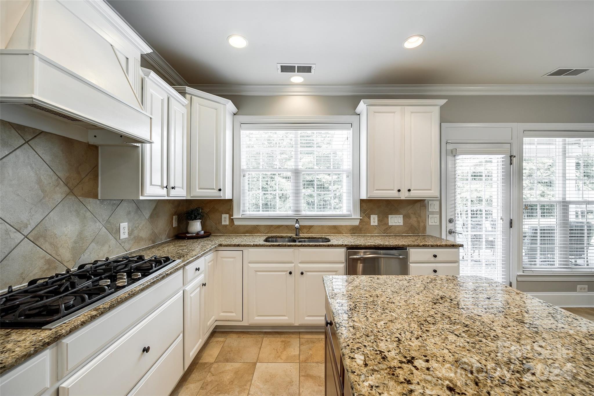 The Chimneys Of Marvin - Residential