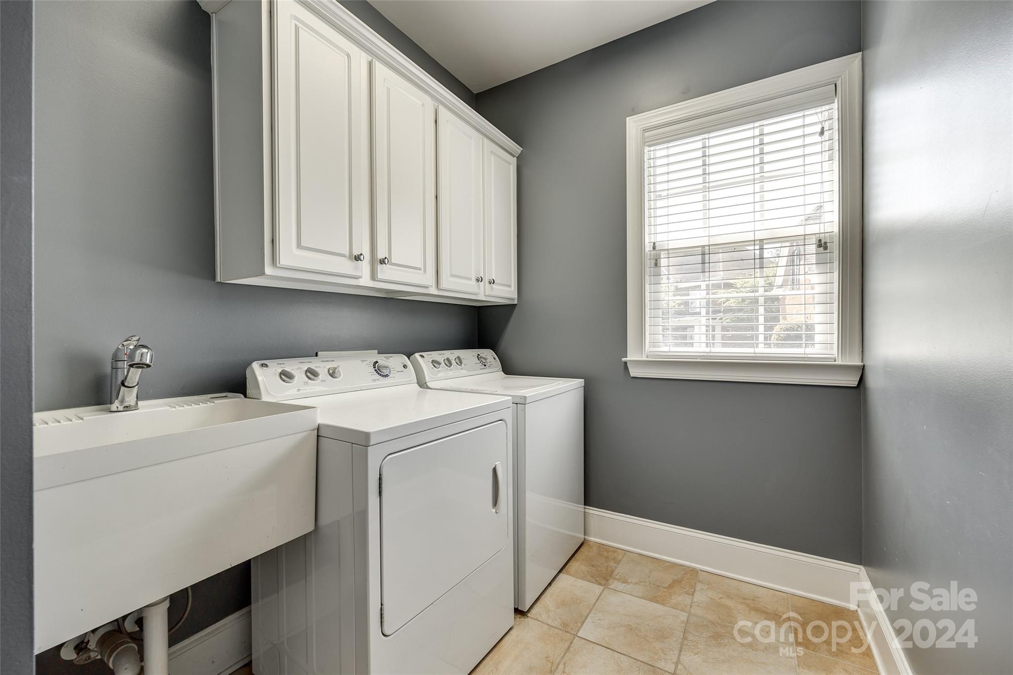 The Chimneys Of Marvin - Residential