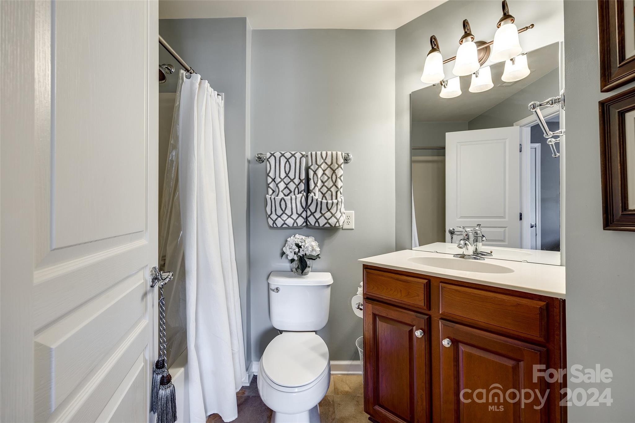 The Chimneys Of Marvin - Residential