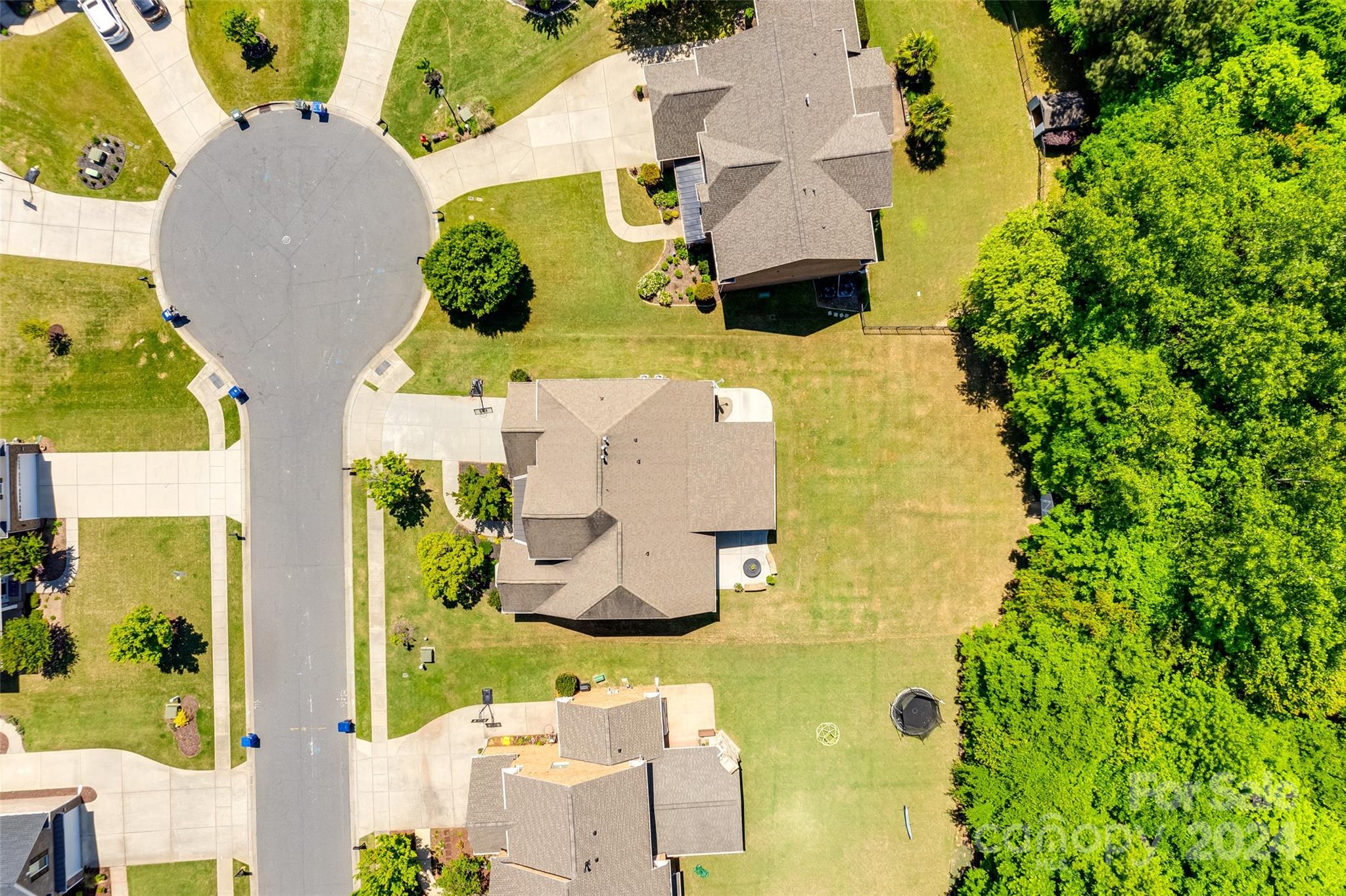 The Chimneys Of Marvin - Residential