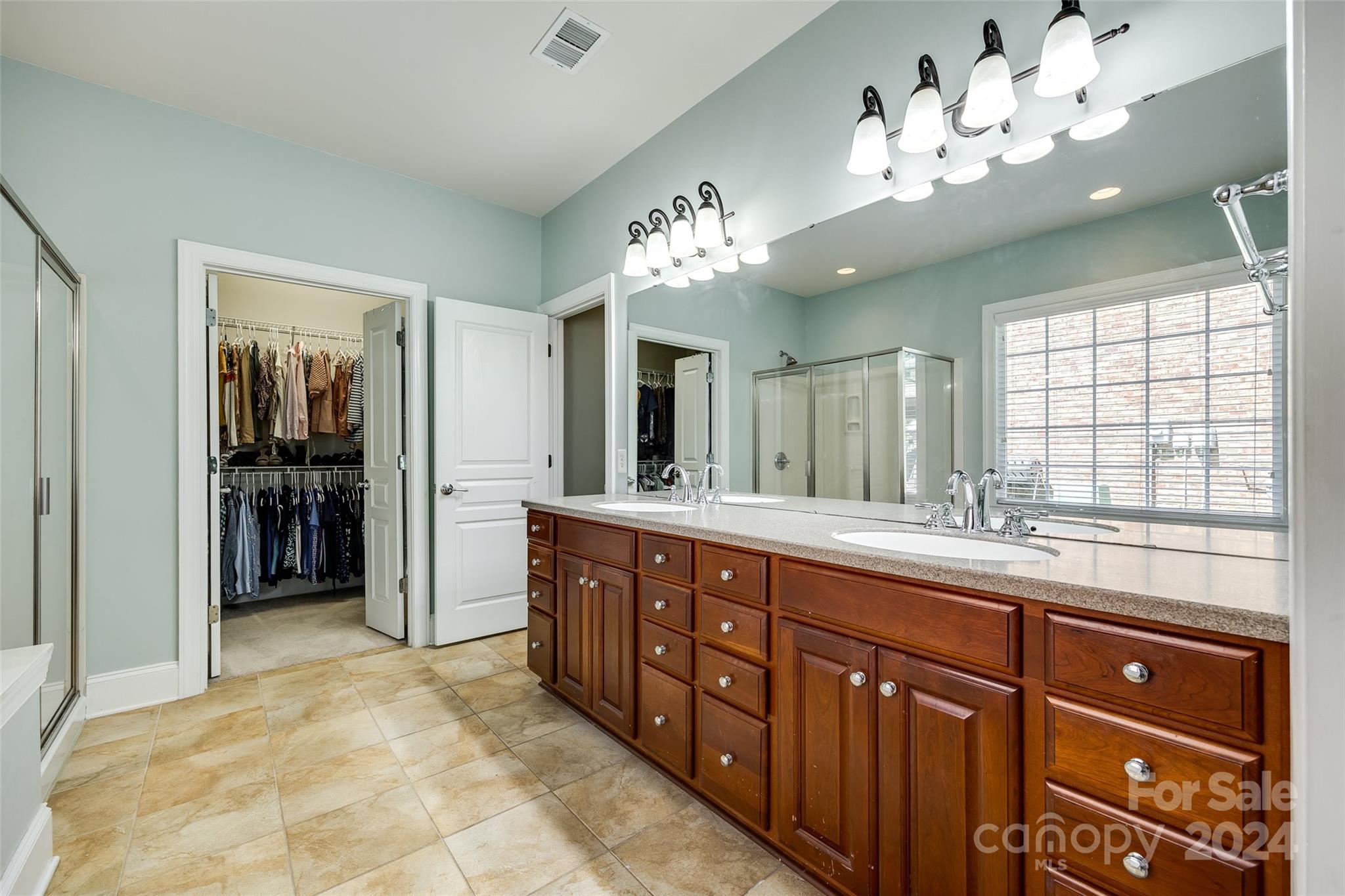 The Chimneys Of Marvin - Residential