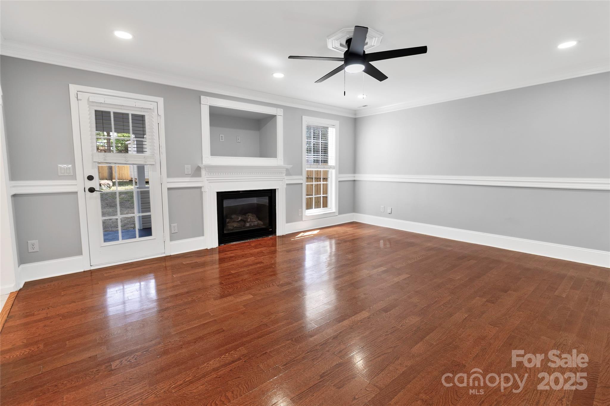 4533 Cades Cove Drive