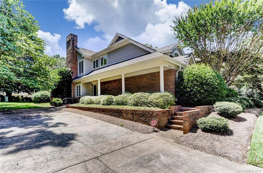 Rare find nestled between Southpark & Cotswold. Main level master w/ builtins, 2 Story Greatroom w/ nice natural light & Formal DR. Kitchen w/ nice cabinet space (all appliances convey) w/ a breakfast area. Open floorplan. Oversized Loft w/ 2 additional bedrooms & full bath on upper level. Walk in storage w/ scuttles (great storage).Screen porch overlooks enclosed brick patio w/ mature landscaping & beautiful gardens. HOA includes water/sewer, lawn maintenance.