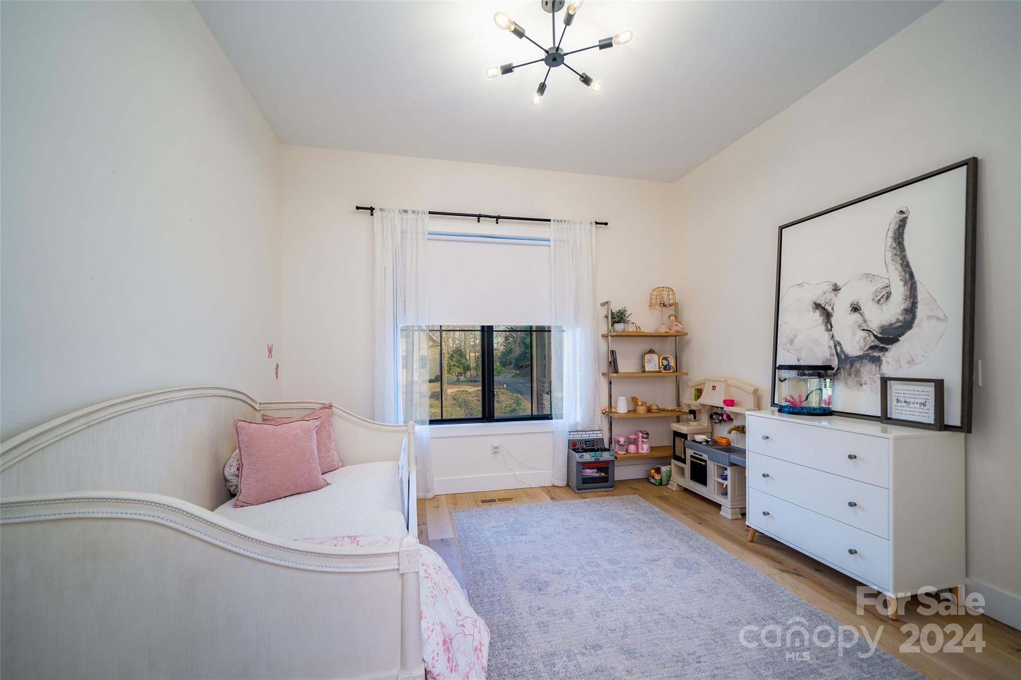 Mountain Shadows - Residential