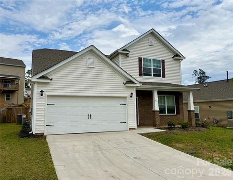 Photo of 917 Newport Court, Asheville, NC 28806 (MLS # 4380478)