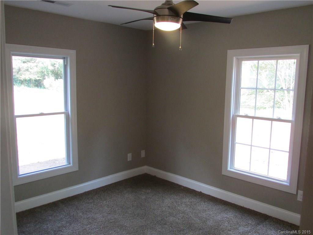 oakhurst - Residential Lease