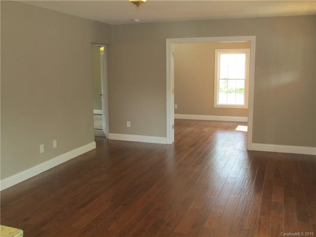 oakhurst - Residential Lease