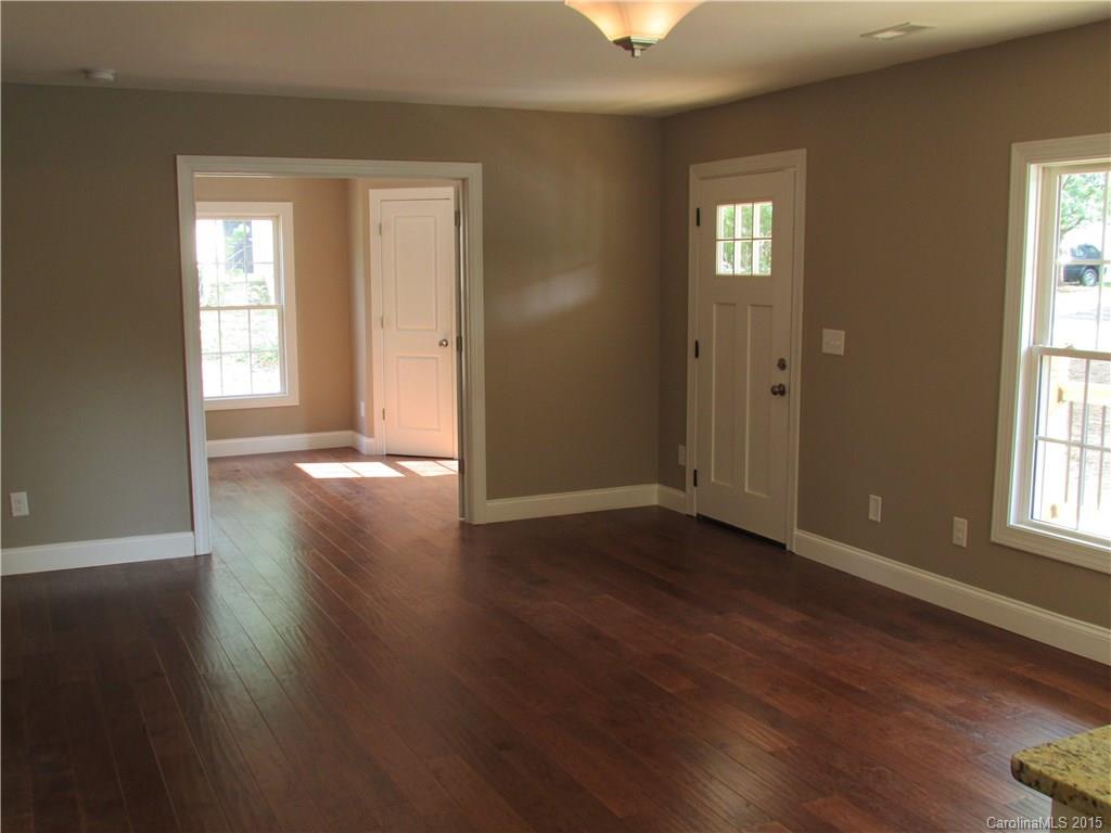 oakhurst - Residential Lease