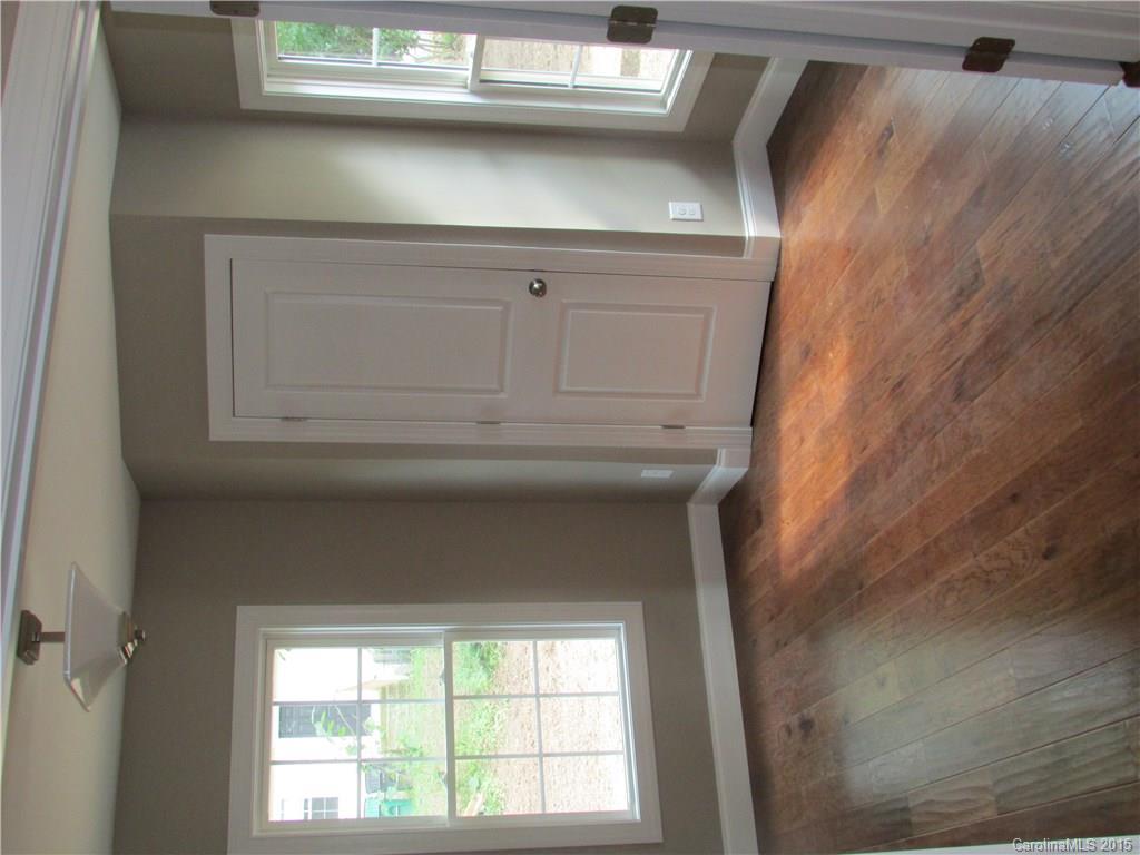 oakhurst - Residential Lease