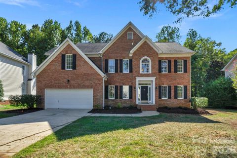 Photo of 1202 Coachman Drive, Waxhaw, NC 28173 (MLS # 4380030)