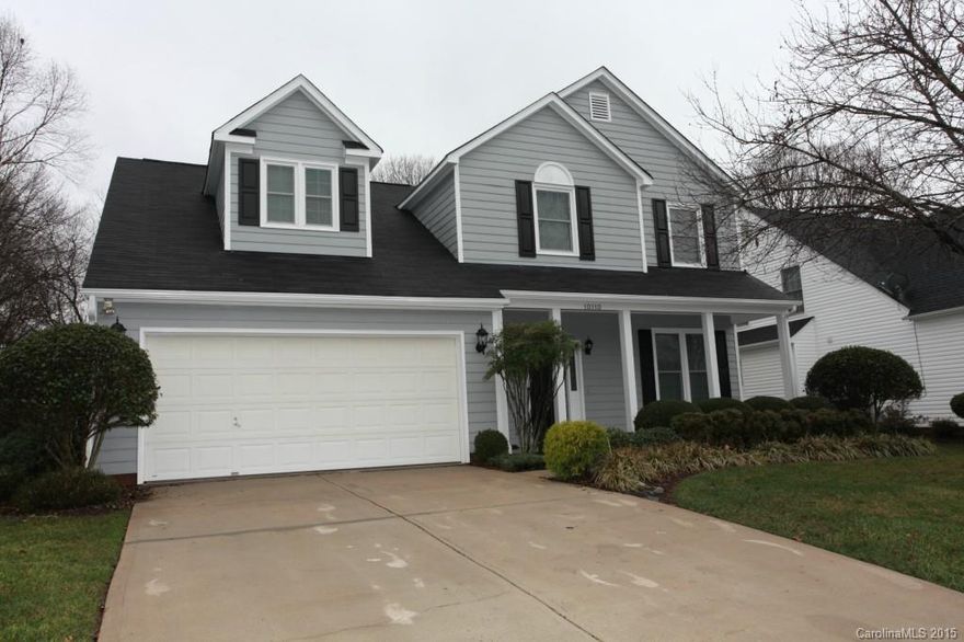 Newly upgraded home in the Cambridge Grove community features all new flooring and carpeting, and gas fireplace.  All bedrooms are located on the second floor, along with the laundry and bonus room, which overlooks  the main floor living space.  

Outside features a spacious back patio and fully fenced in back yard.  

Minutes from I-77 and Birkdale Village.  Pet friendly!