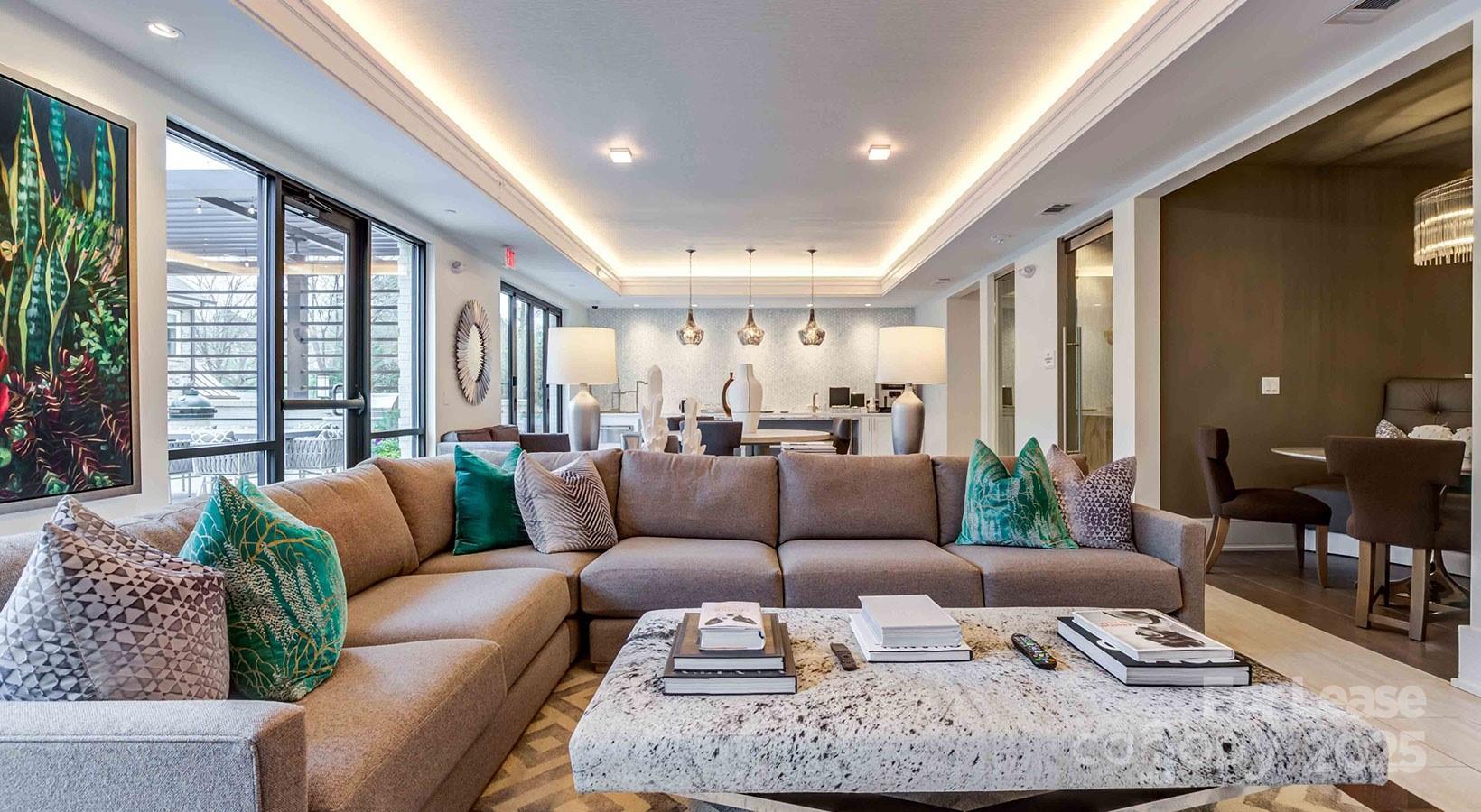 Charlotte, North Carolina 28207, United States, 2 Bedrooms Bedrooms, ,3 BathroomsBathrooms,Residential,Active,148497