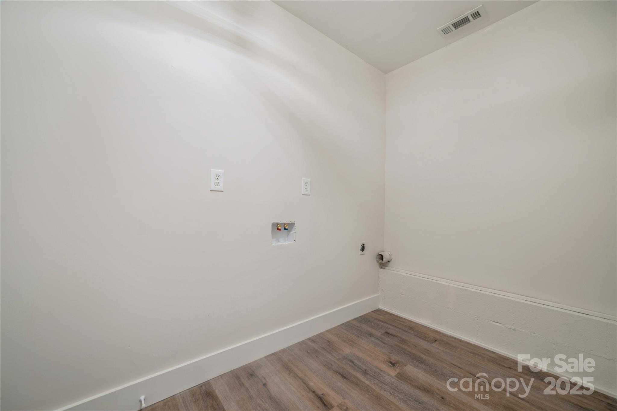 Tega Cay - Residential