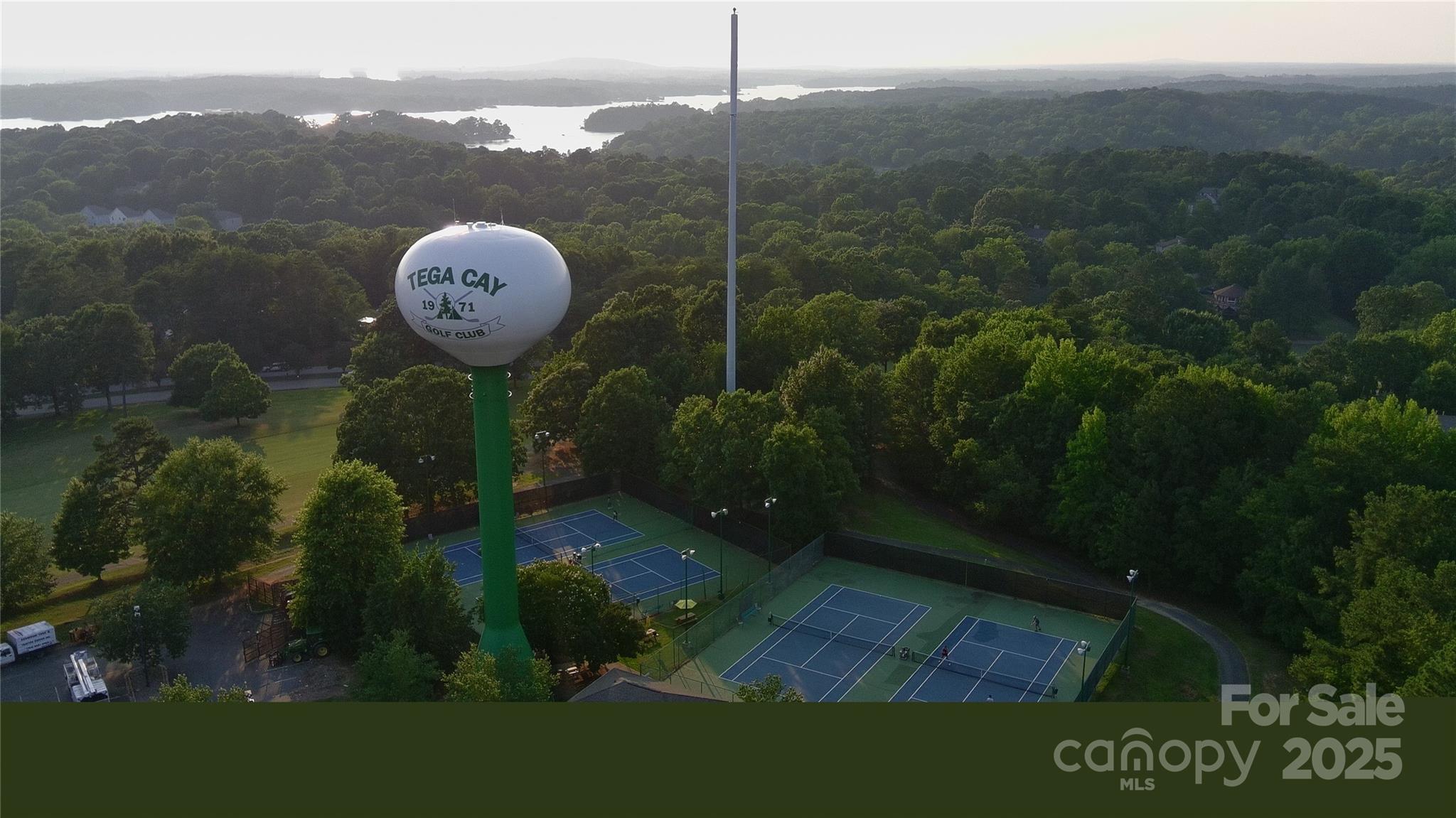 Tega Cay - Residential