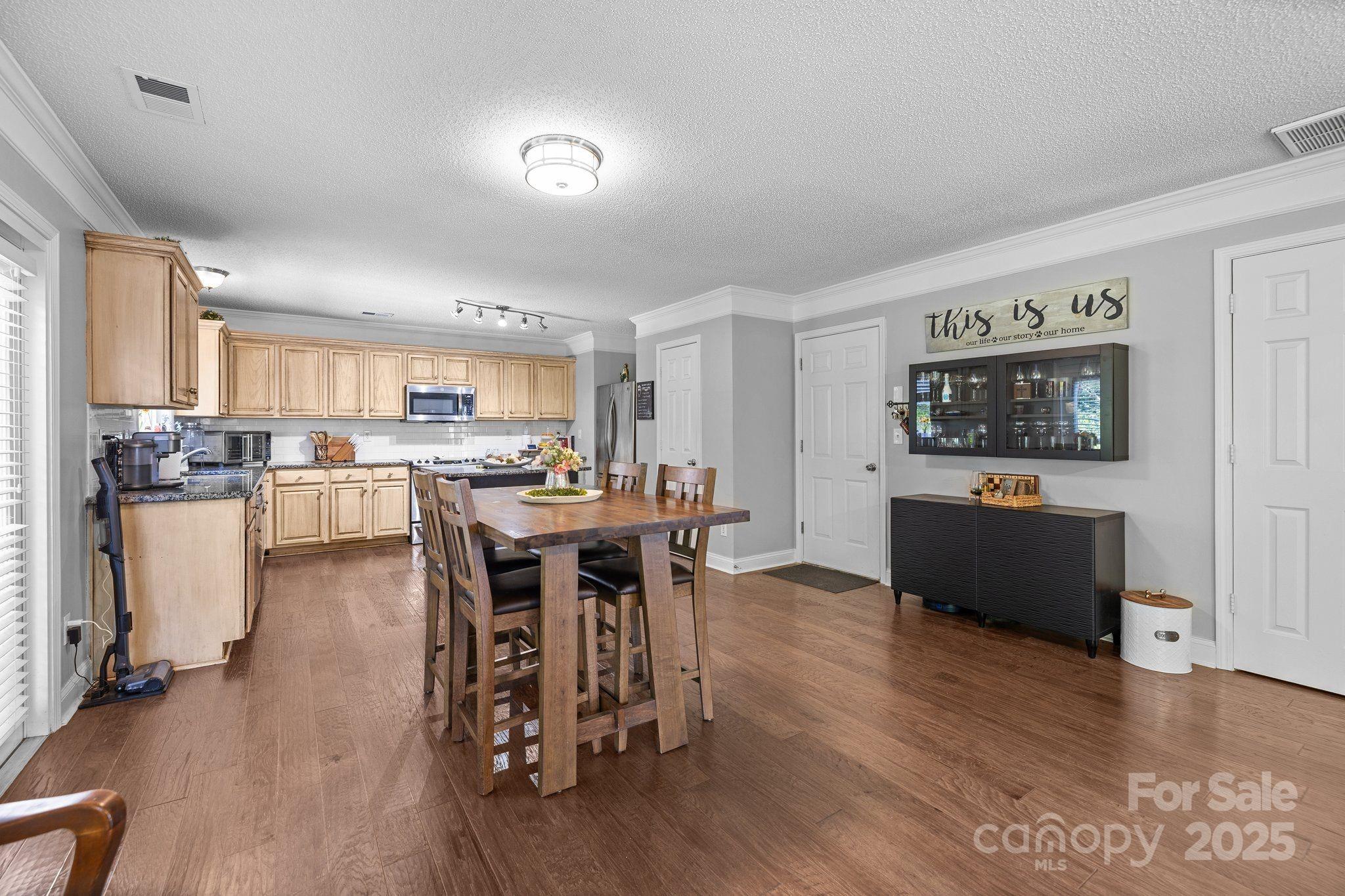 10418 Cullen Court