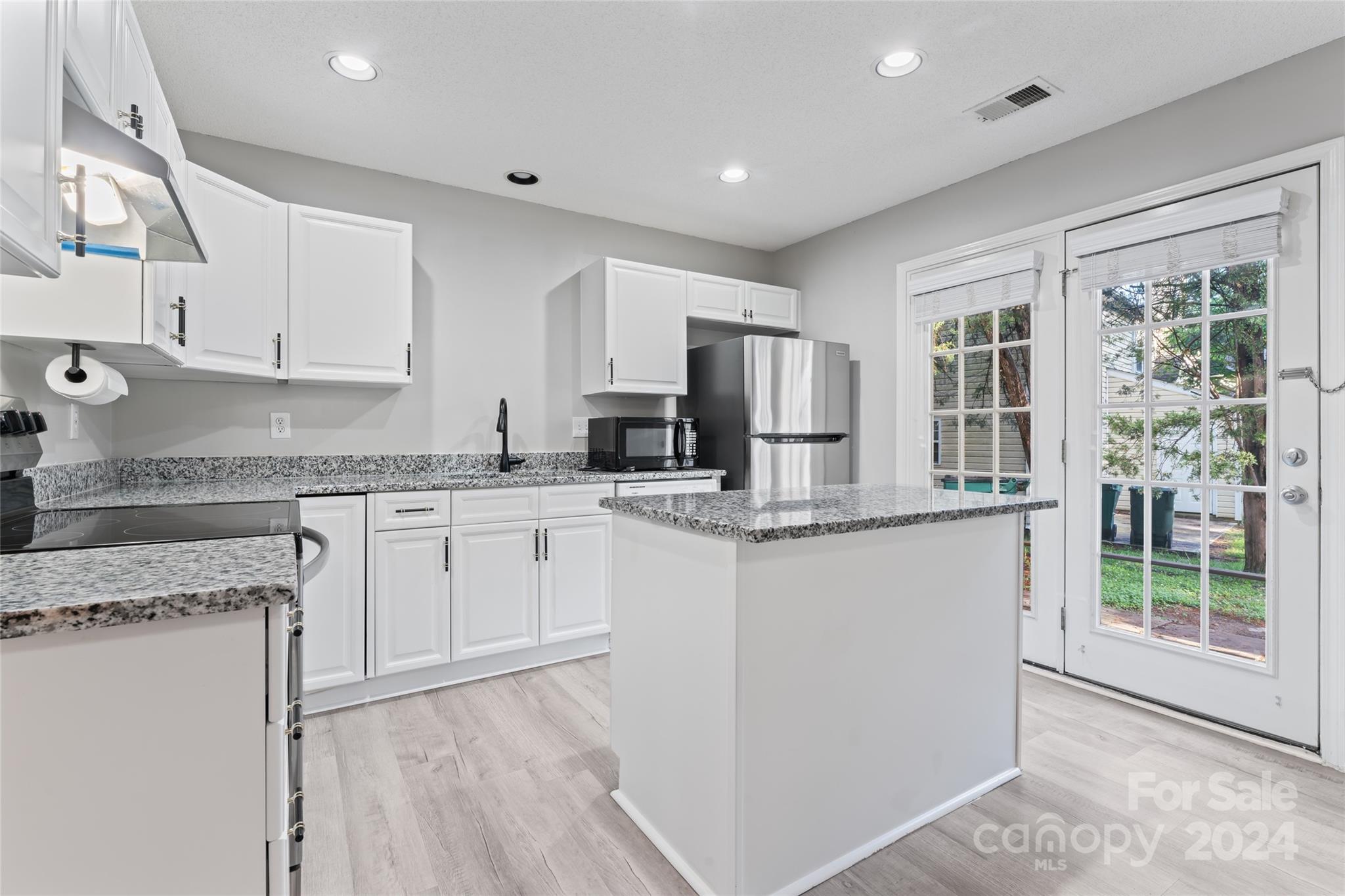 Glenwater at University Place - Residential