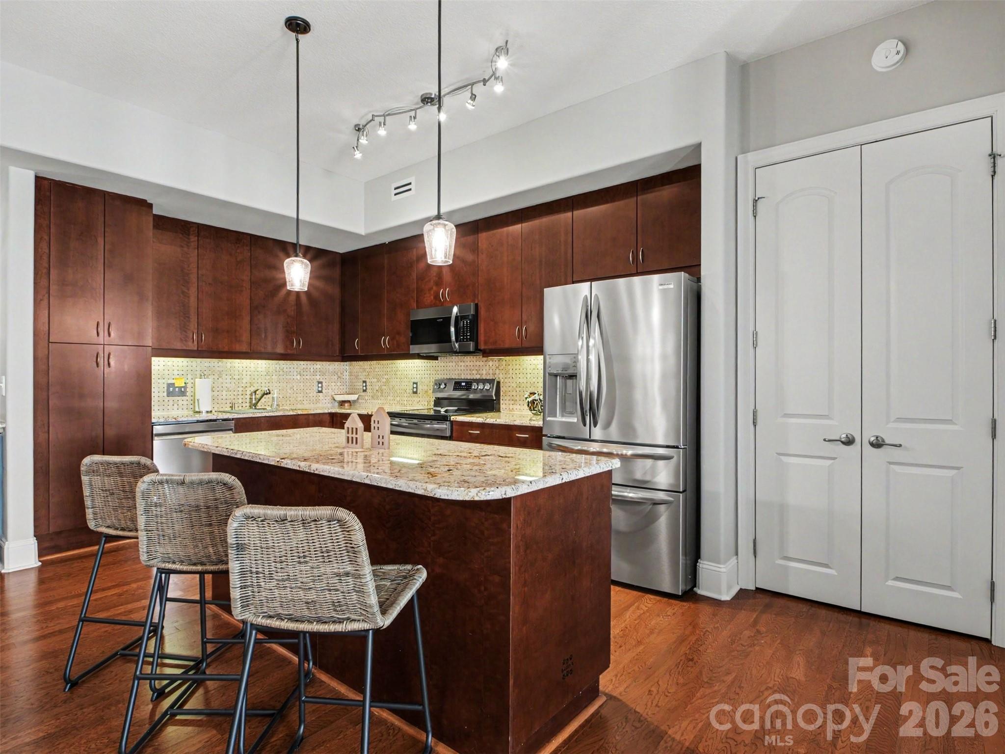 Piedmont Row - Residential