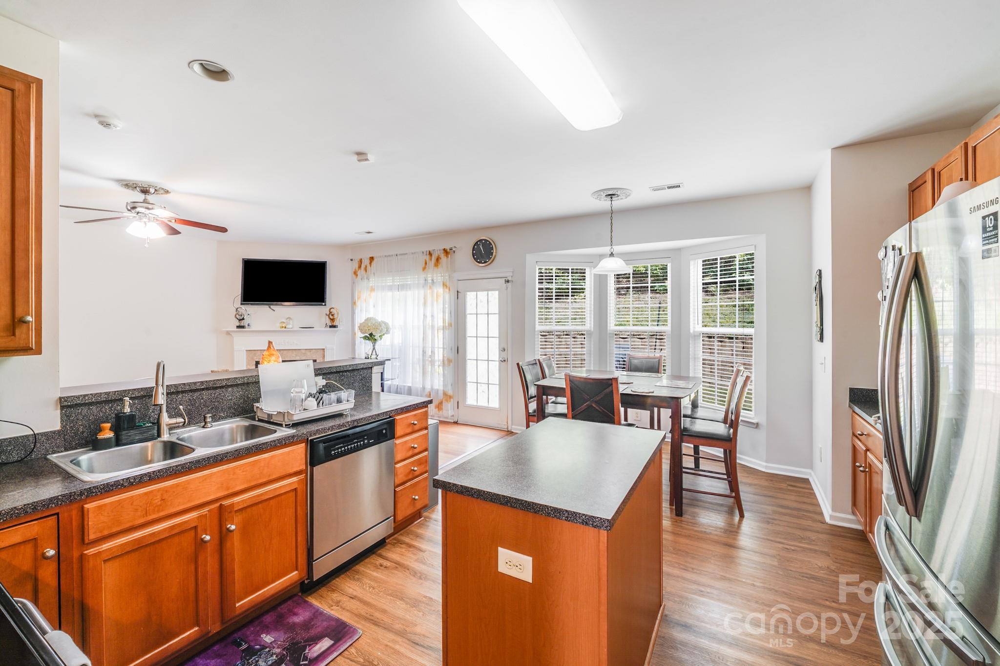 Falcon Ridge - Residential