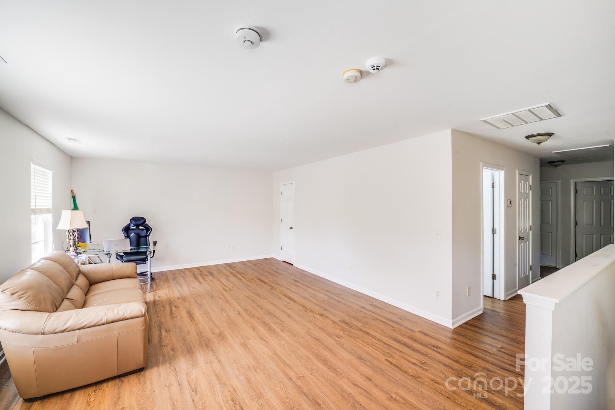 Falcon Ridge - Residential