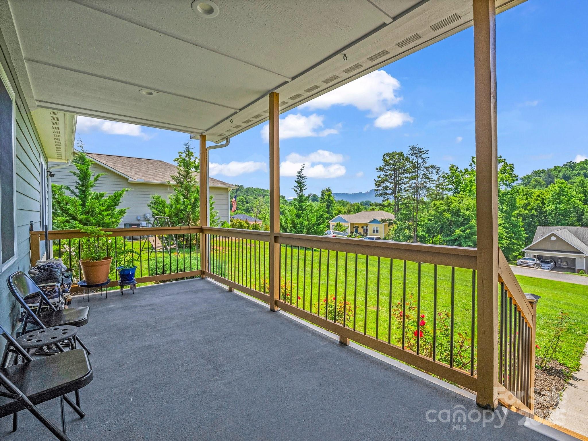 2301 Saratoga Run