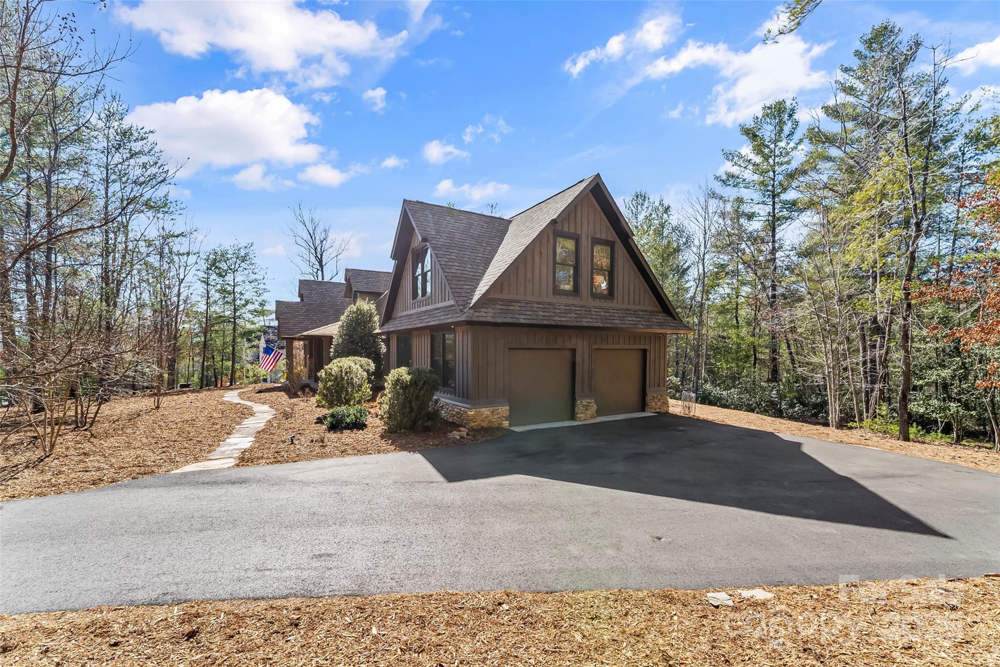 2268 Cornwallis Trail