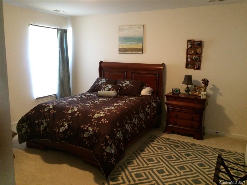 Glen Laurel - Residential