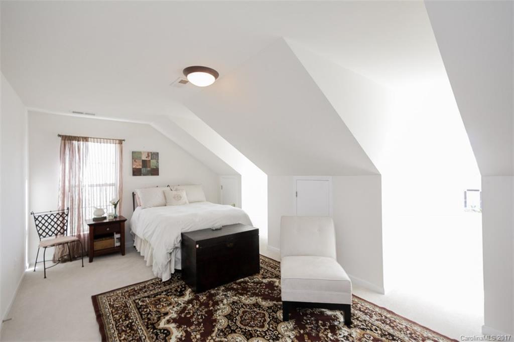 Glen Laurel - Residential