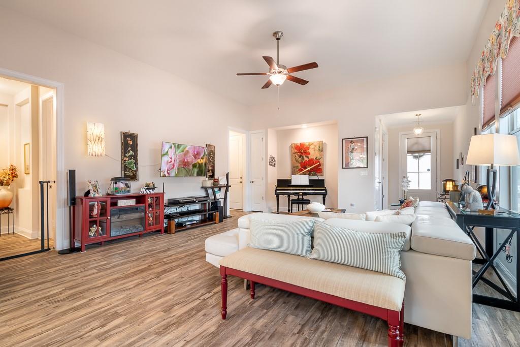 Cresswind - Residential