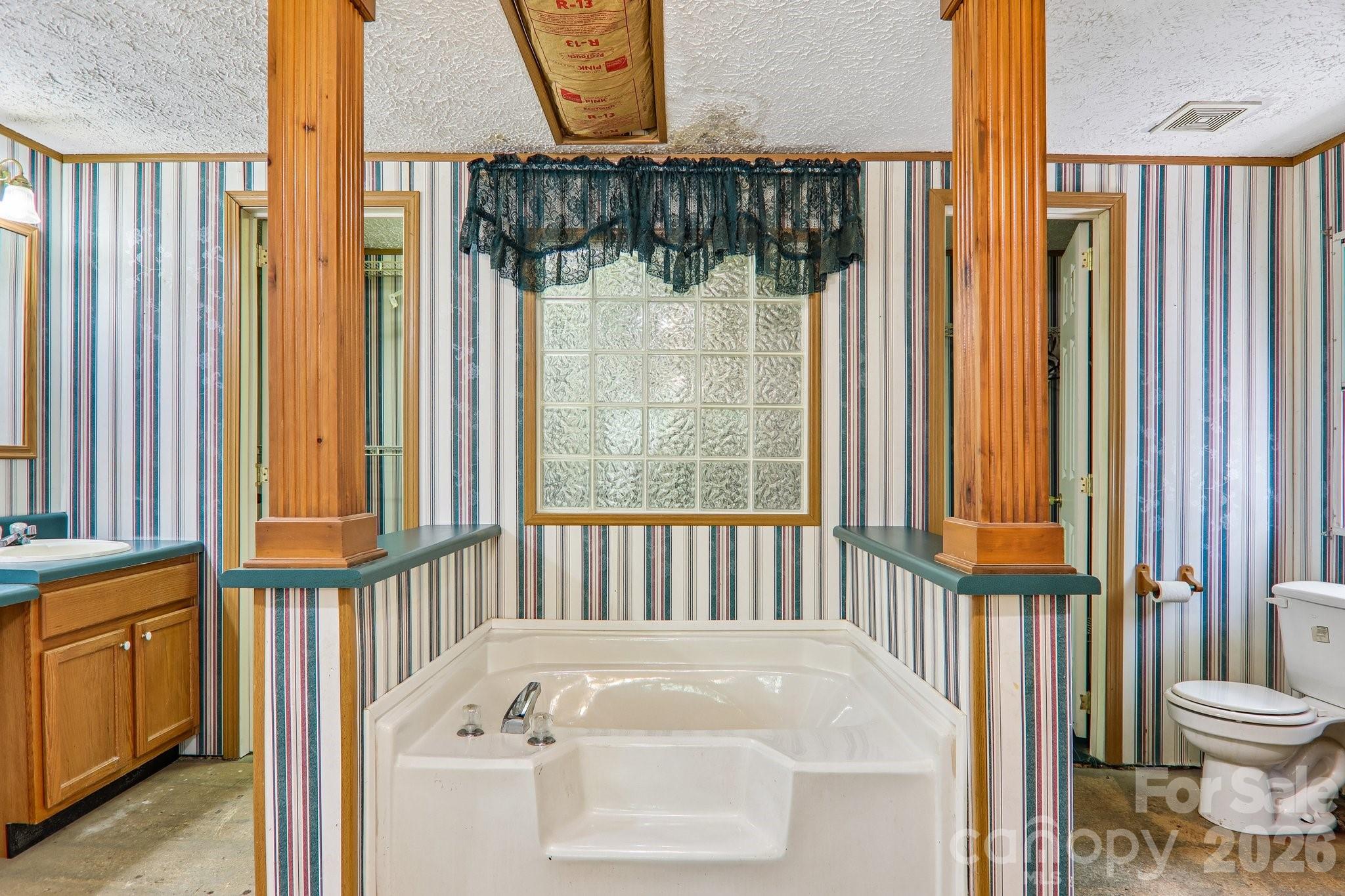Cove Creek - Residential