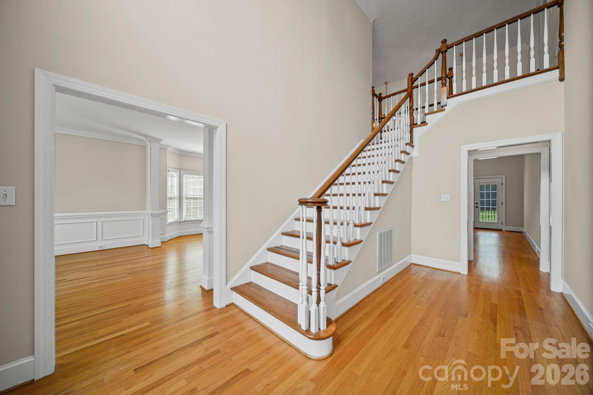 933 Allison Mews Place NW