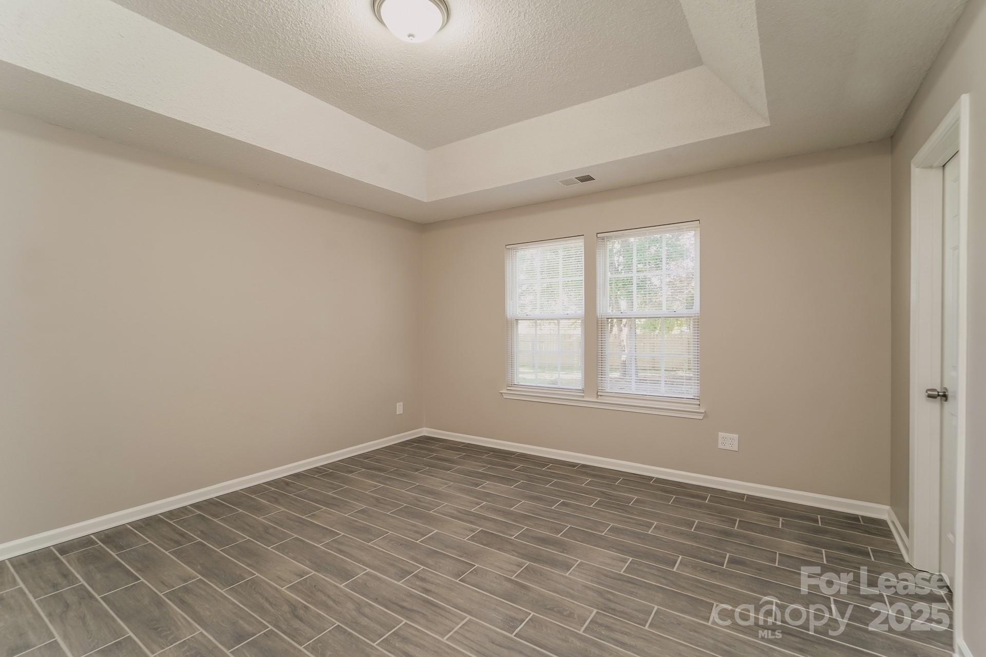 Eastfield Ridge - Residential Lease