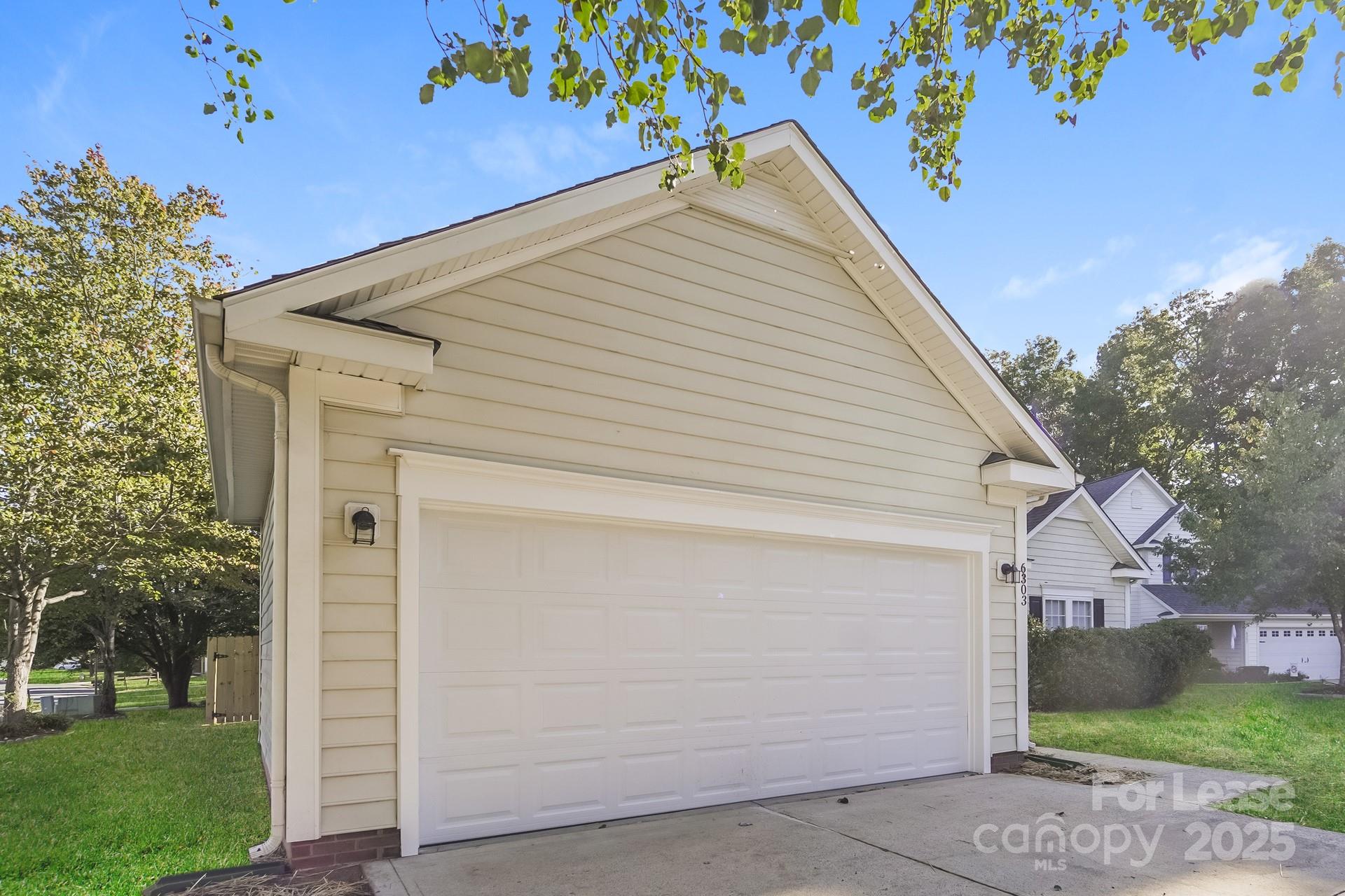 Eastfield Ridge - Residential Lease